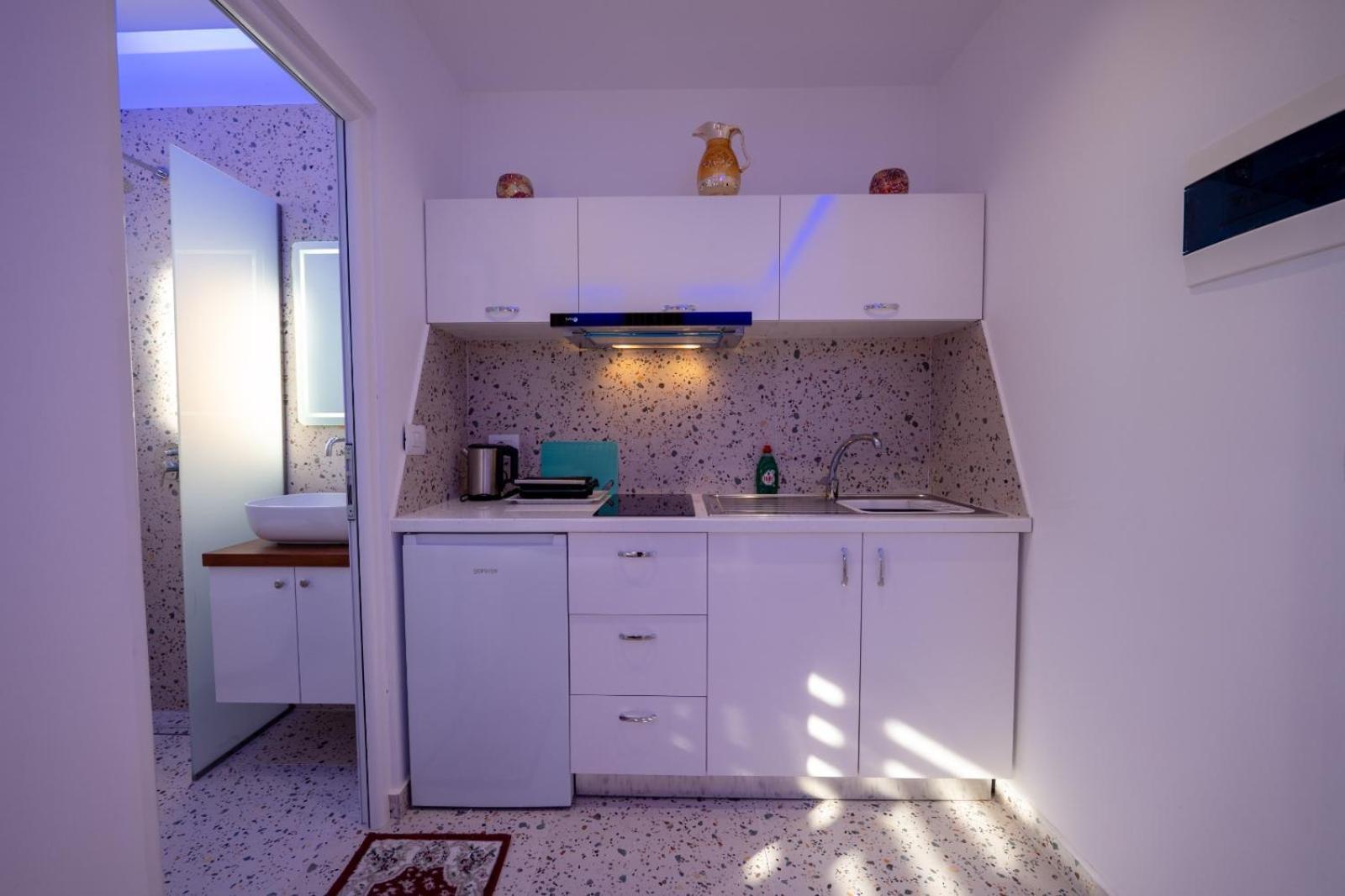 Vila Veli Brothers Sarandë Exterior foto